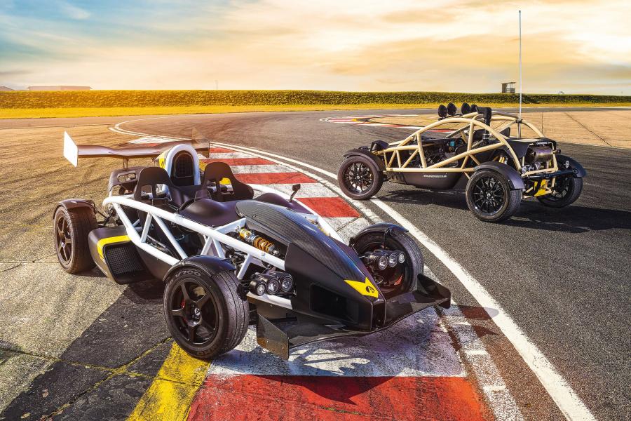  Ariel Atom 3.5R 2014 года  (UK) (фото 5 из 21)
